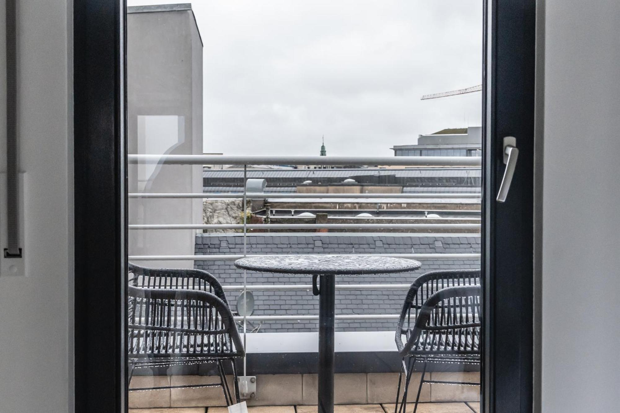 Lux Penthouse - Office, Terrace, Gym & Parking Apartment Luxemburg